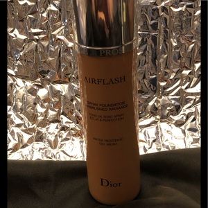Dior airflash foundation